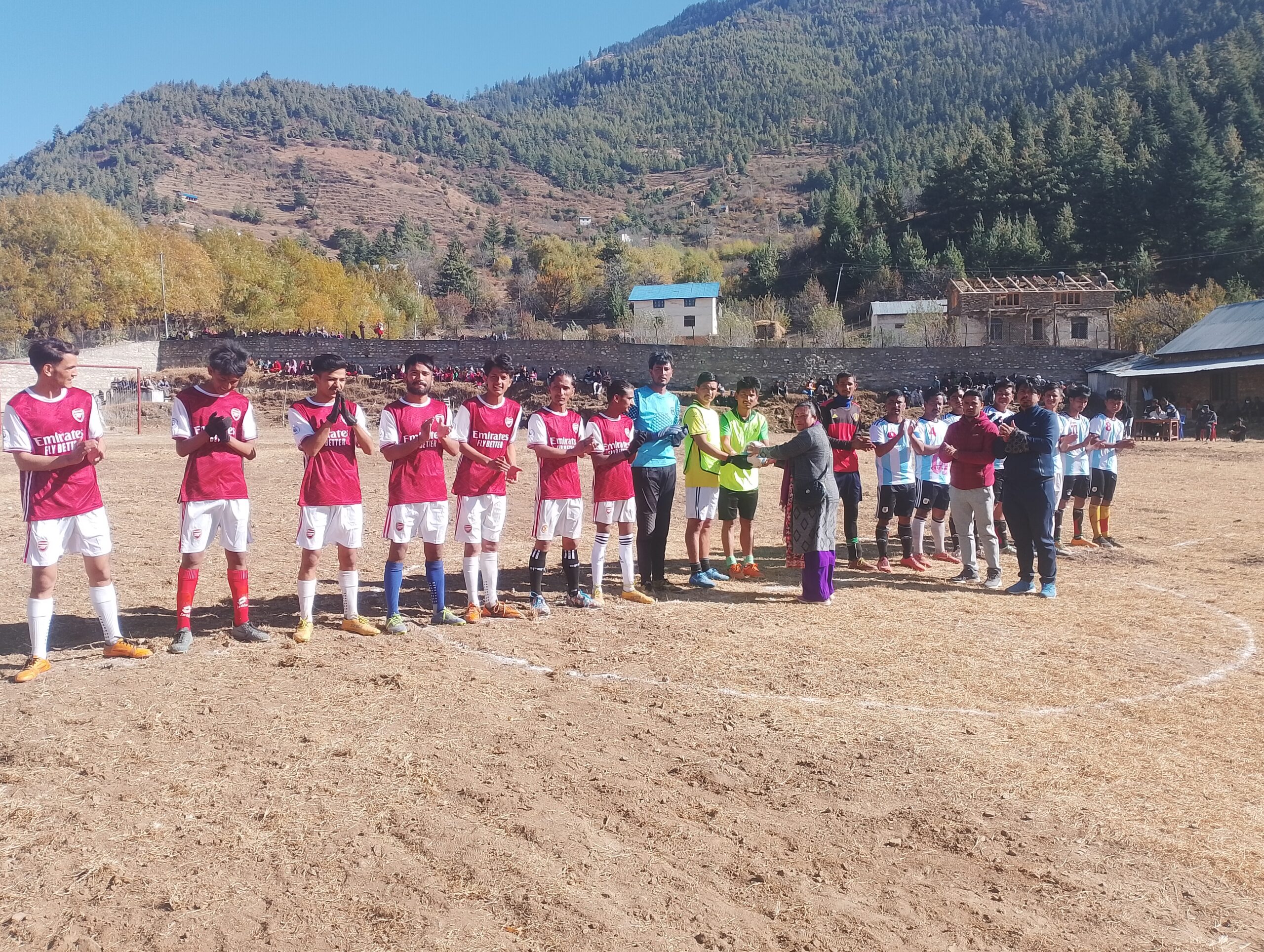 चन्दनाथ वडा न १० ले प्रथम अमृत   स्मृति खुल्ला पुरुष फुटबल प्रतियाेगिता आज देखि सन्चालन ।